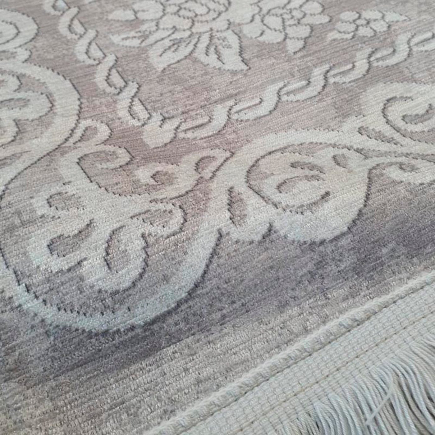 Alfombra Turca Terciopelo / Reina Ana Grey 180x118